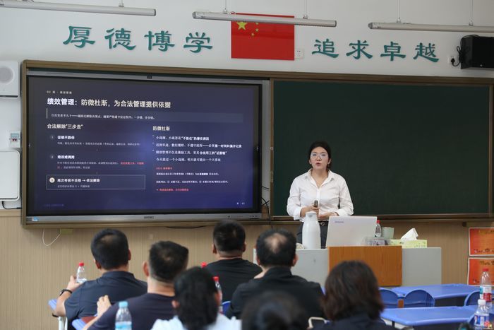 2ceeb347f278f57563b37a9a3ccb9be0.jpg